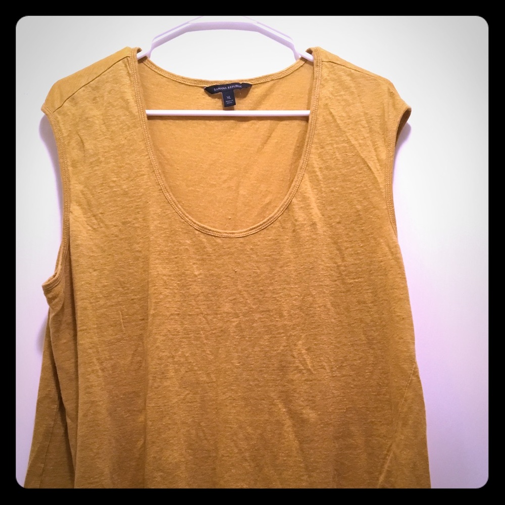 Simple Sleeveless Tee