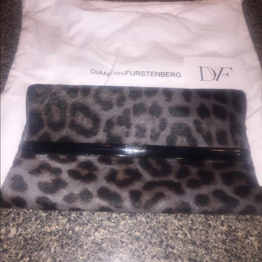 🌟Diane Van Furstenberg Clutch🌟