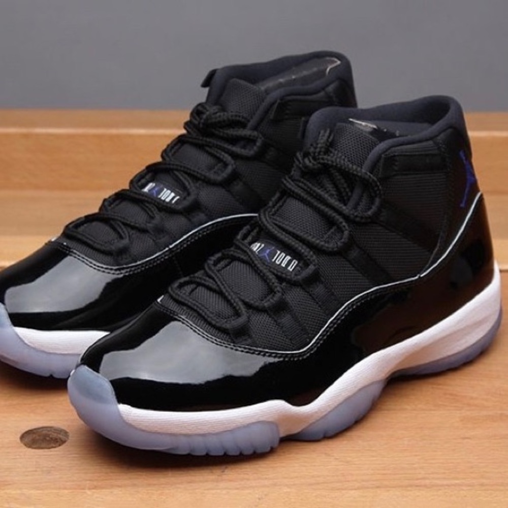 Air Jordan 11 “Space Jam”