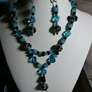 Necklace & Earring Set