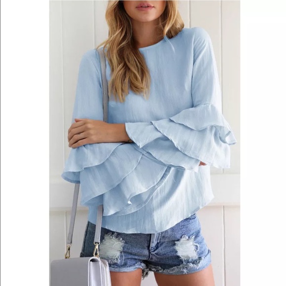 ☁️•Sky Blue Boho Bell Sleeve Blouse• ☁️ - Picture 3 of 5