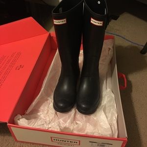 Matte Hunter Rain Boots
