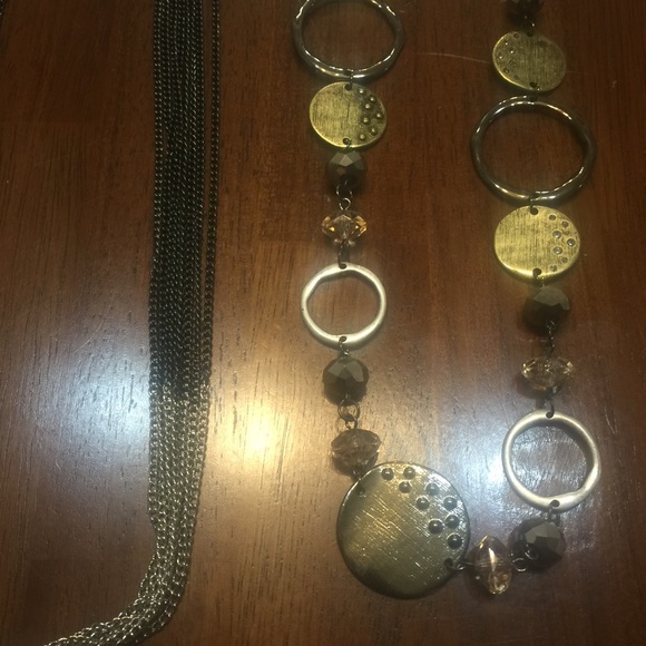 Necklace Bundle - Picture 2 of 4