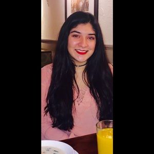 Meet your Posher, Stefanie