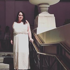 Lace maxi dress with lining.