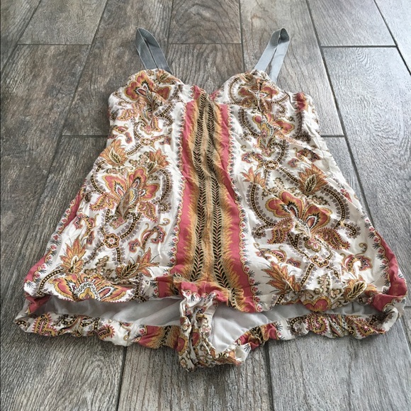 Short romper - Picture 2 of 5