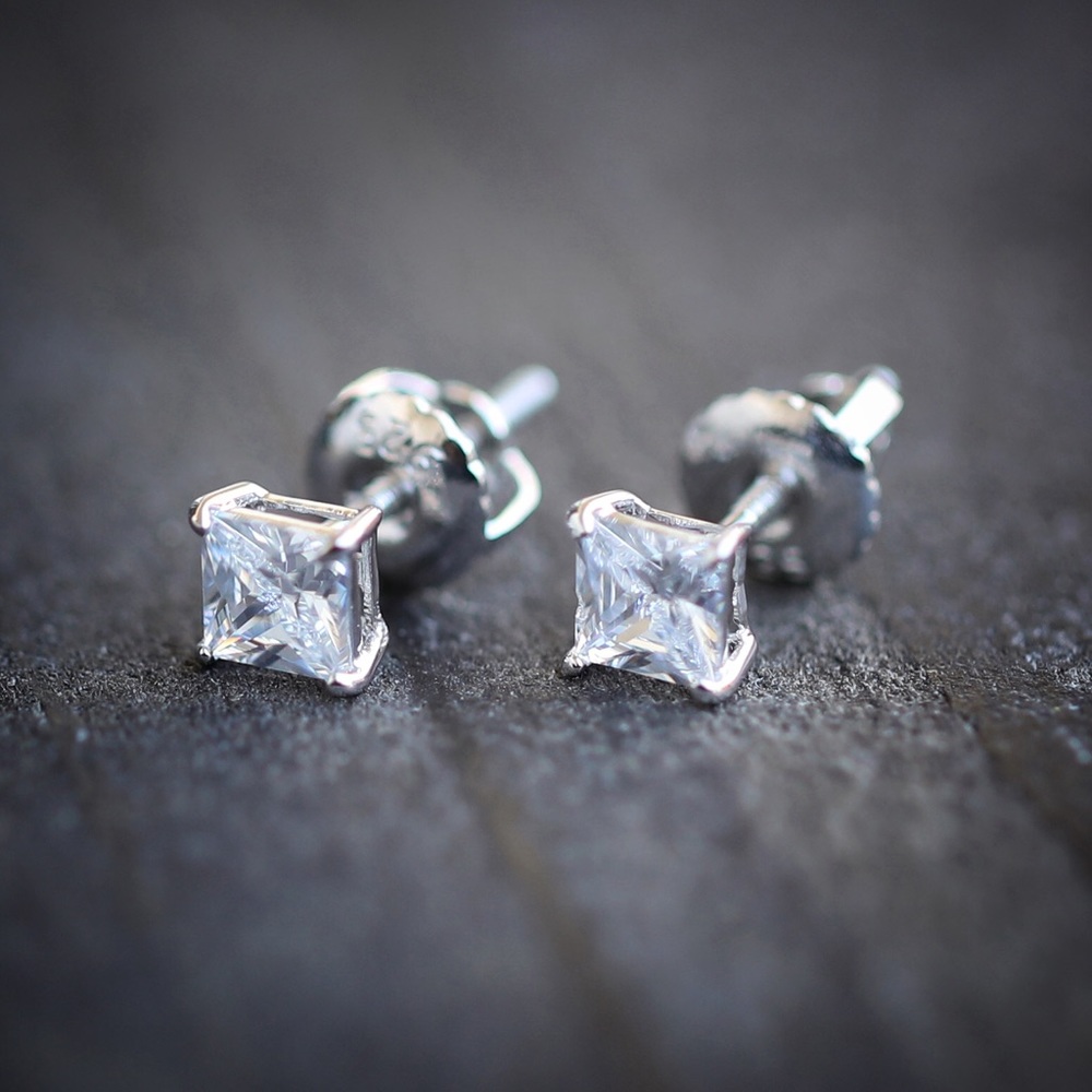 Mens Princess Cut Diamond Solitaire Stud Earrings