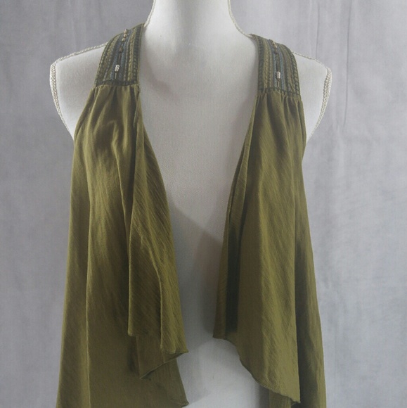 Lulumari Other - Lulumari embroidery/beaded vest