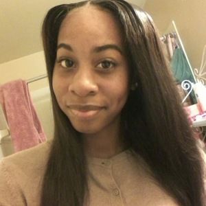 Meet your Posher, Damonesha