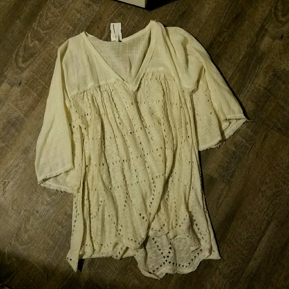 FREE PEOPLE oatmeal Top!! NEW SM