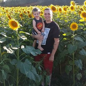 Meet your Posher, Dustin