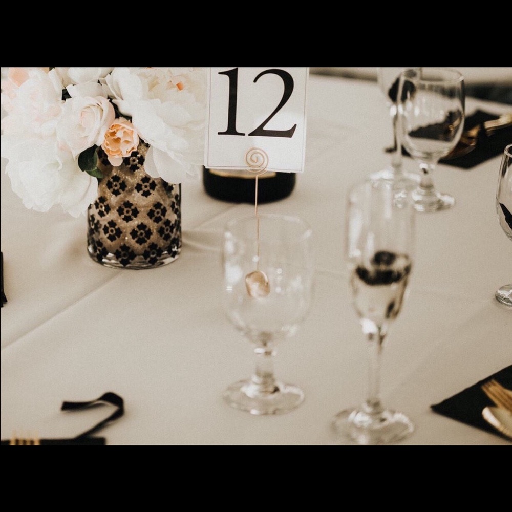 Gold number table stand