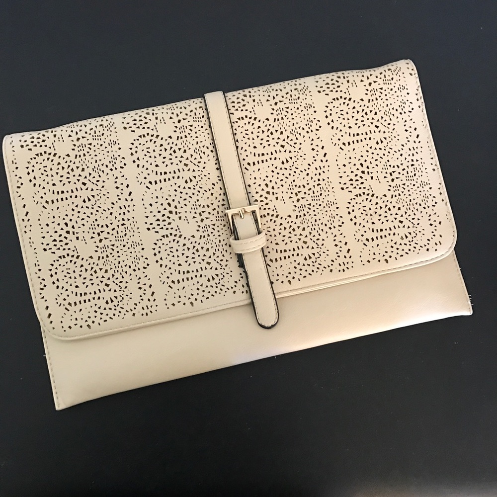 Beautiful Off-White Clutch