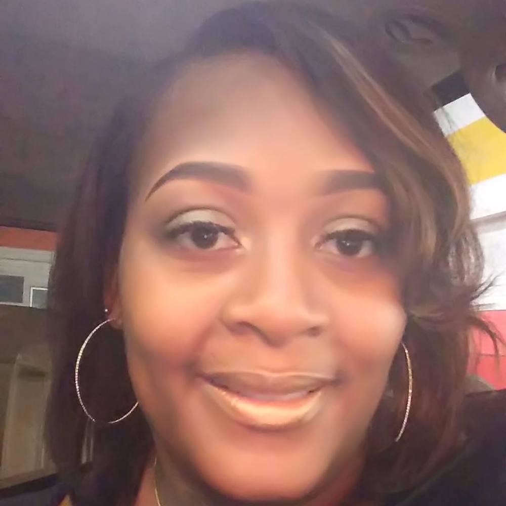 Meet your Posher, Tyrasha