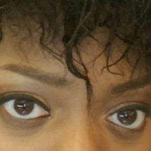 Meet your Posher, Tonya