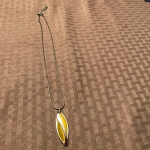 Yellow broach necklace