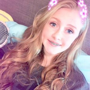 Meet your Posher, Olivia
