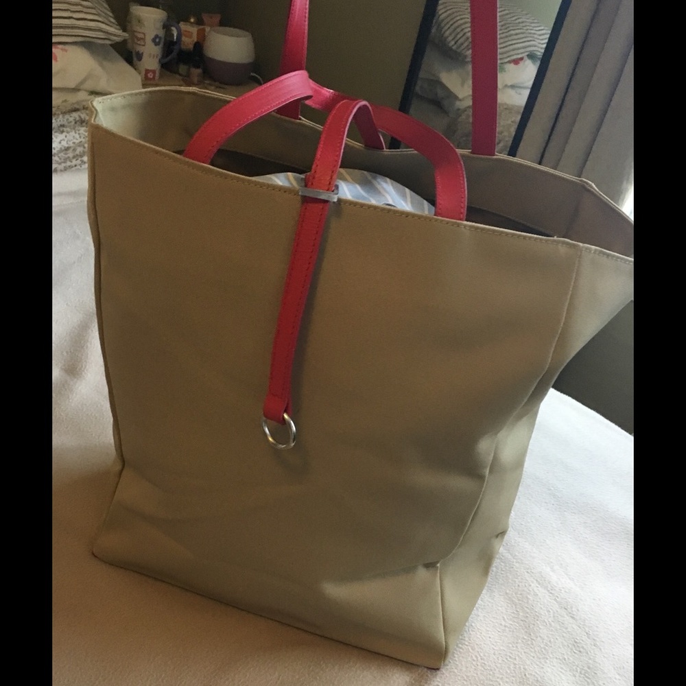Very Large W Tote BARGAIN PRICE