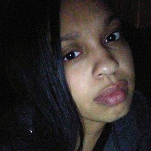 Meet your Posher, Kendra