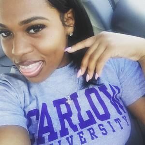 Meet your Posher, Brittney