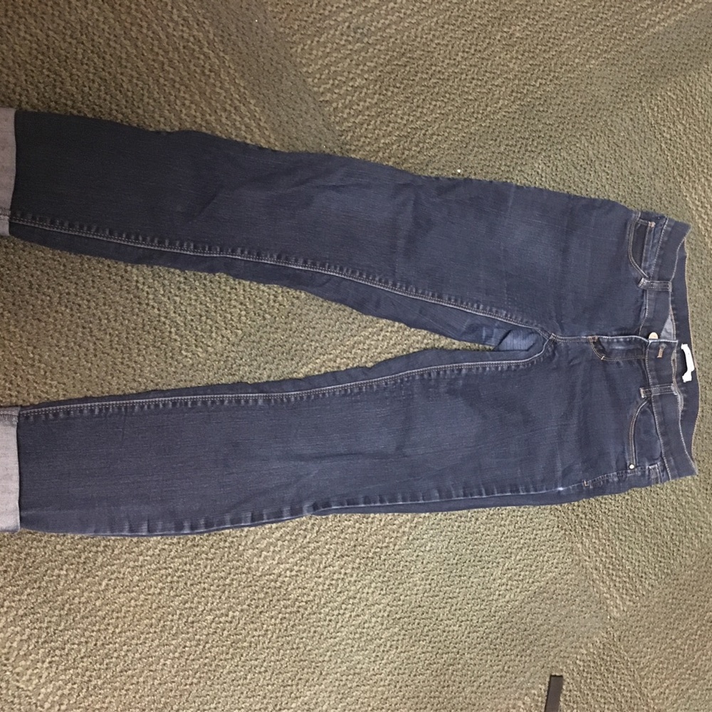 White House black market blue jeans