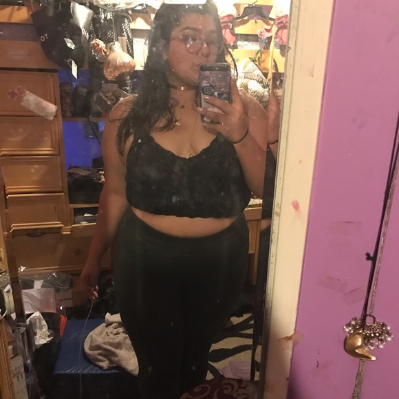 Raquel - Picture 2 of 4