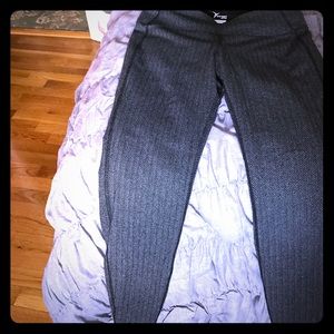 Women's Old Navy Active leggings size medium