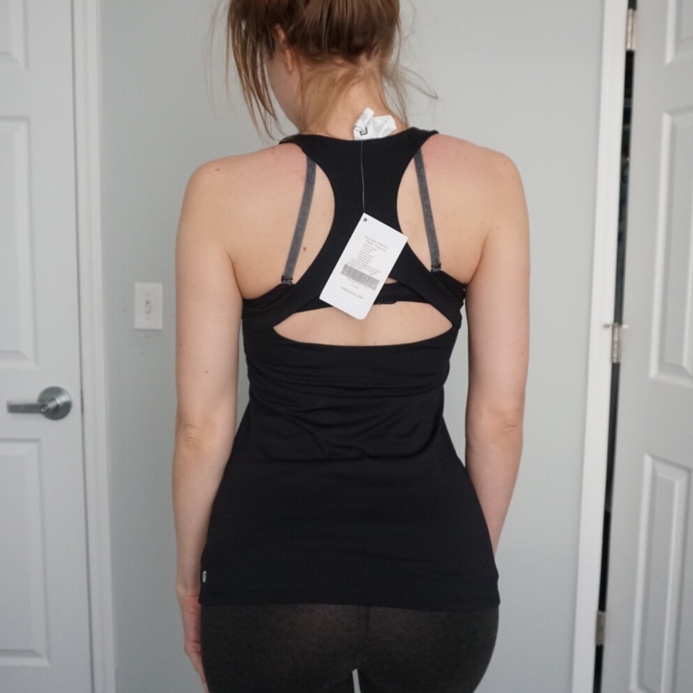NEVER WORN Fabletics top