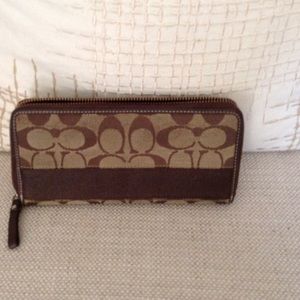 Coach wallet