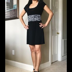 White House black market black dress EUC