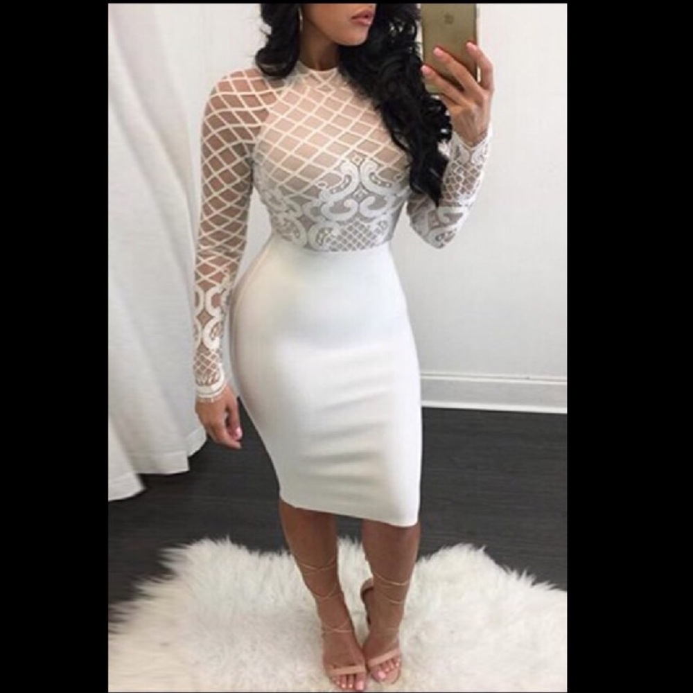 Sultry Lace Mesh Stitching White Dress