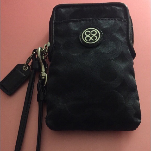 Coach Wristlet - Picture 1 of 1