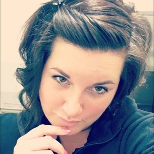 Meet your Posher, Karlena