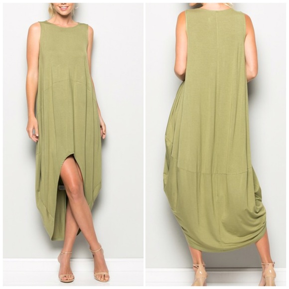 Burgundy Sleeveless Bubble Hem Maxi Dress - Picture 3 of 3