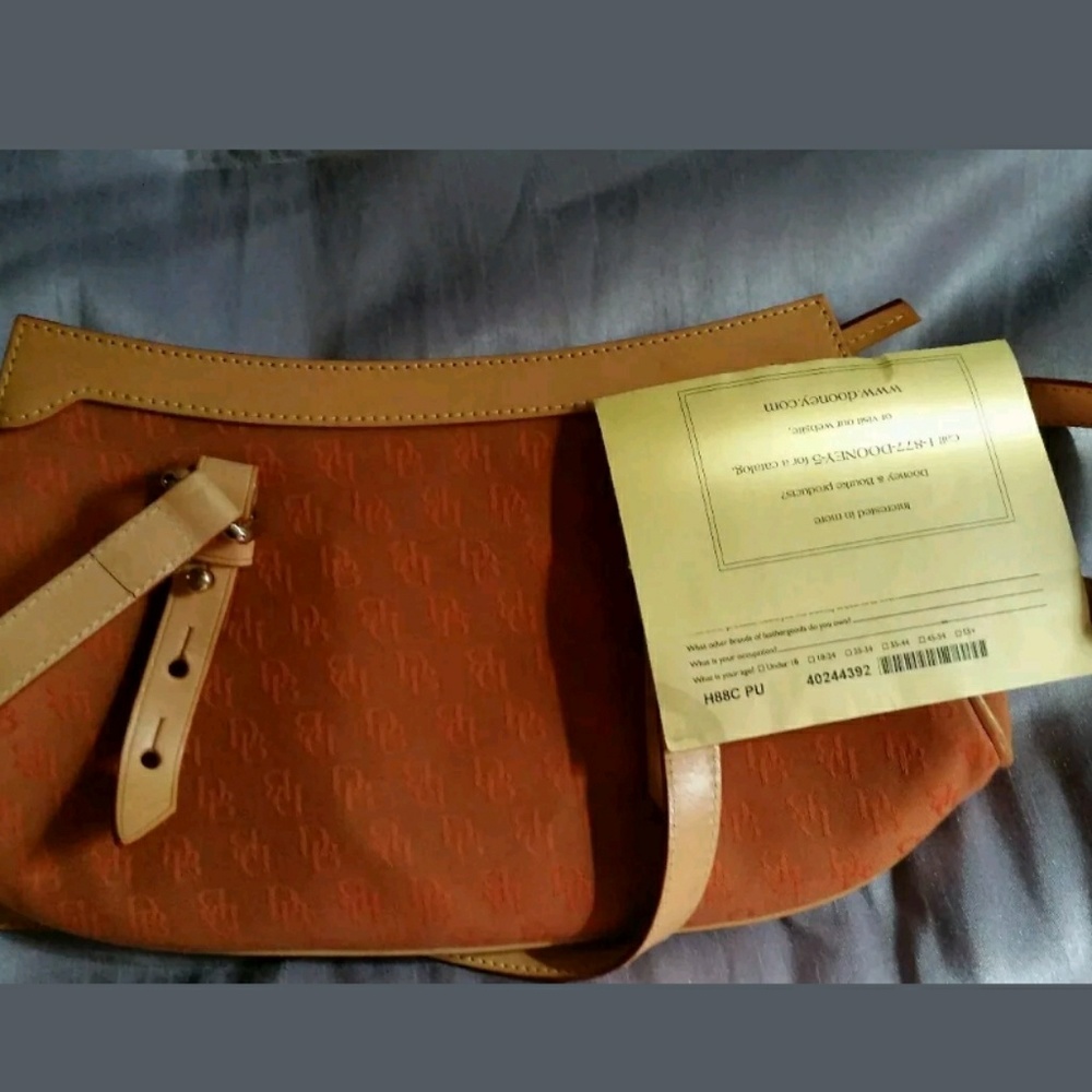Dooney & Bourke