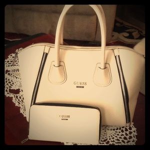 Cream Guess Handbag and Wallet