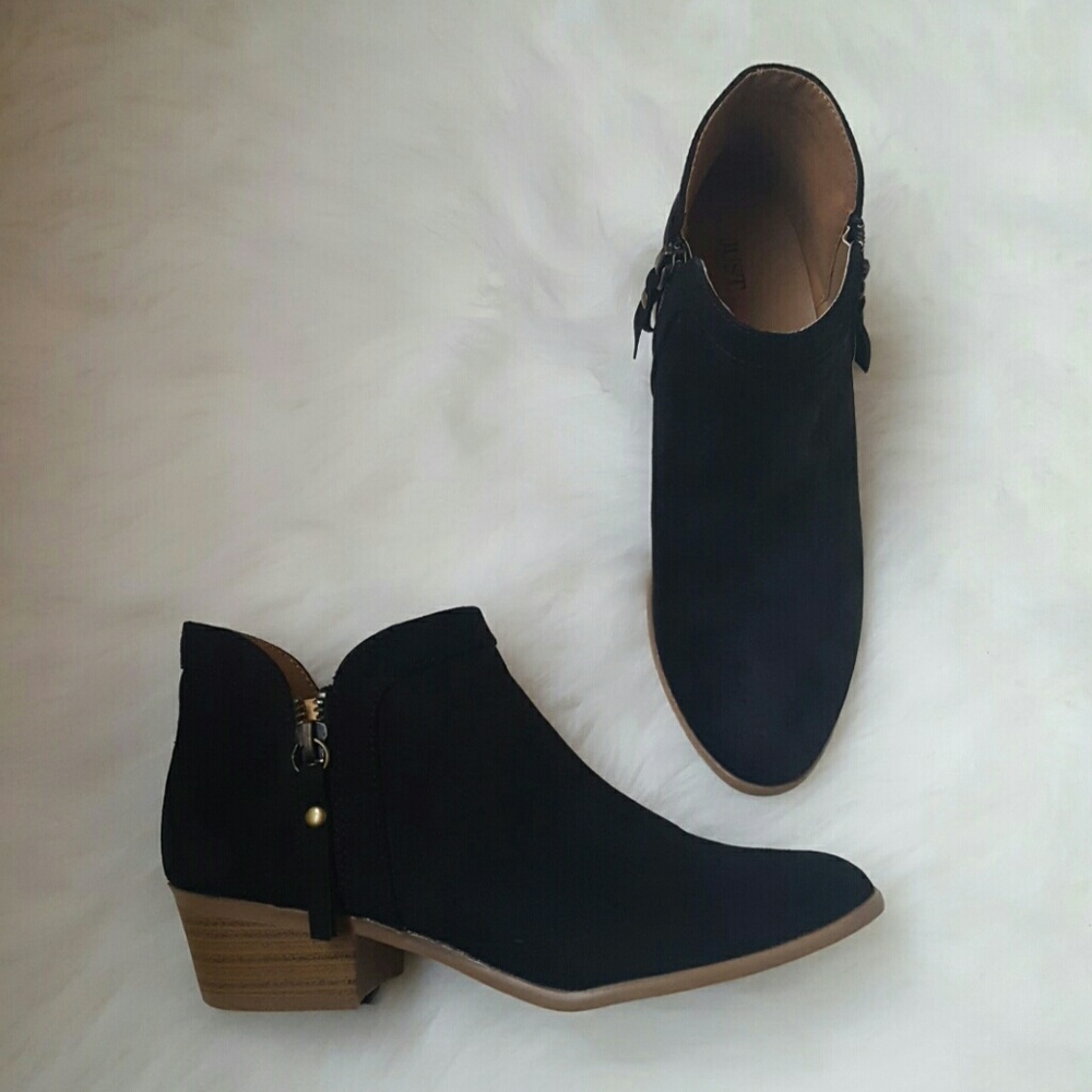 🎉BRAND NEW Just Fab Booties