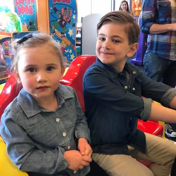 Meet your Posher, Vickie - Picture 1 of 1