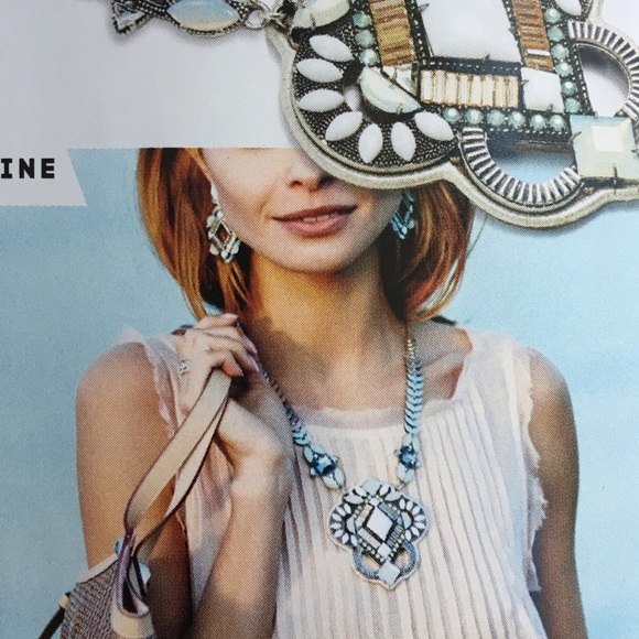 Kaia Pendant - Picture 2 of 4