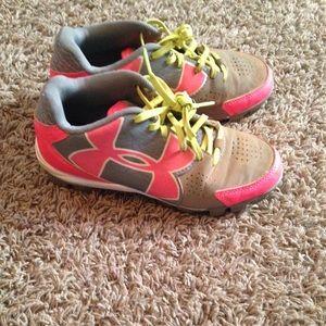 Under armour cleats size 4.5