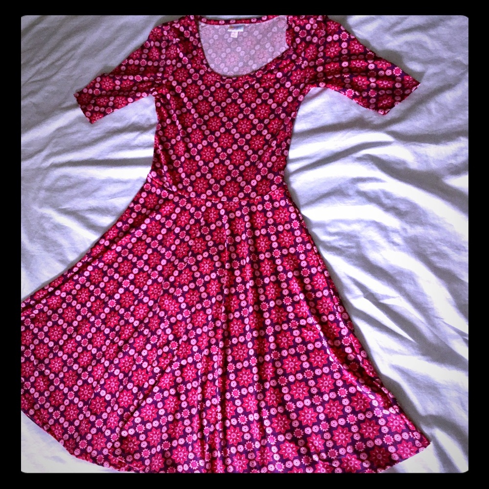 NWOT Nicole lularoe