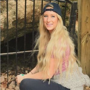 Meet your Posher, Madison