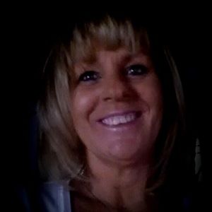 Meet your Posher, Deborah