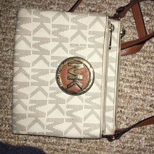 Michael Kors purse