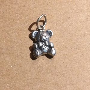 Sterling silver teddy bear pendant