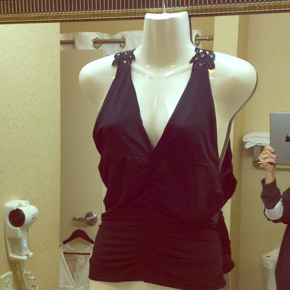 OMG The Perfect Dressy Tank ❤️