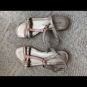 Bandolino patent leather sandals new