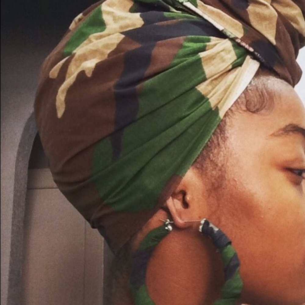 Headwrap and earrings