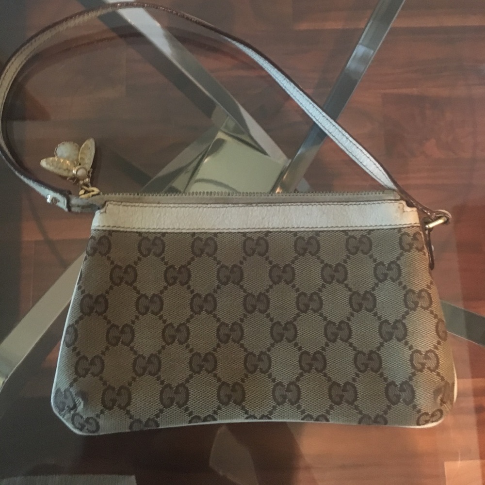Super cute mini Gucci bag!