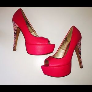 Hot pink pumps